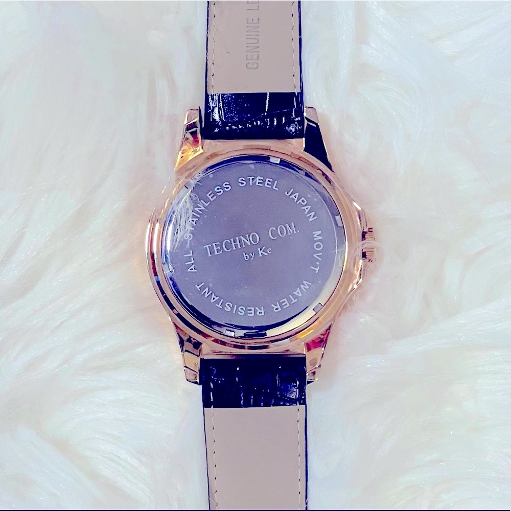 Techno Com By KC w Genuine Diamonds Mother of Pearl Dial Leather Band✨ - Picture 7 of 15